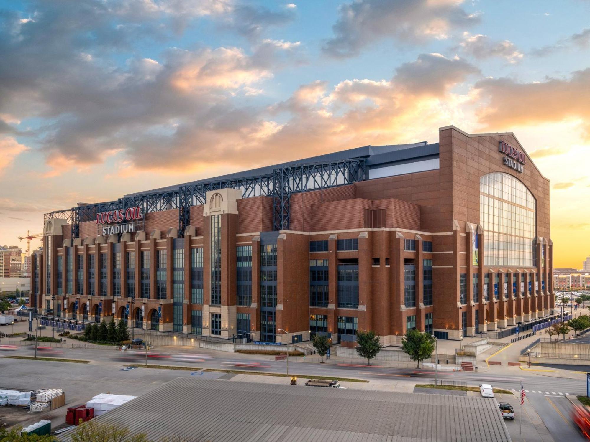 Staybridge Suites Indianapolis Downtown-Convention Center By Ihg Exteriör bild