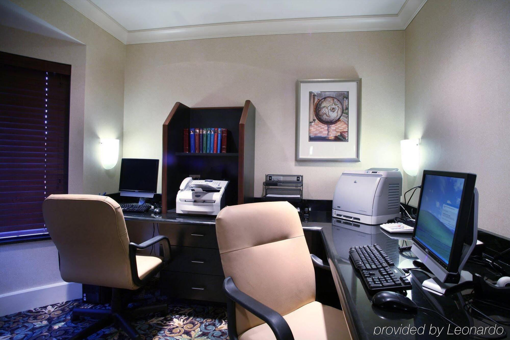 Staybridge Suites Indianapolis Downtown-Convention Center By Ihg Exteriör bild